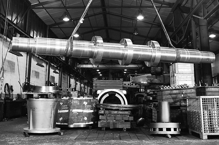 <b>1982</b>&nbsp;&nbsp;&nbsp;Bis zu 5 Meter lange Wellen werden bearbeitet.